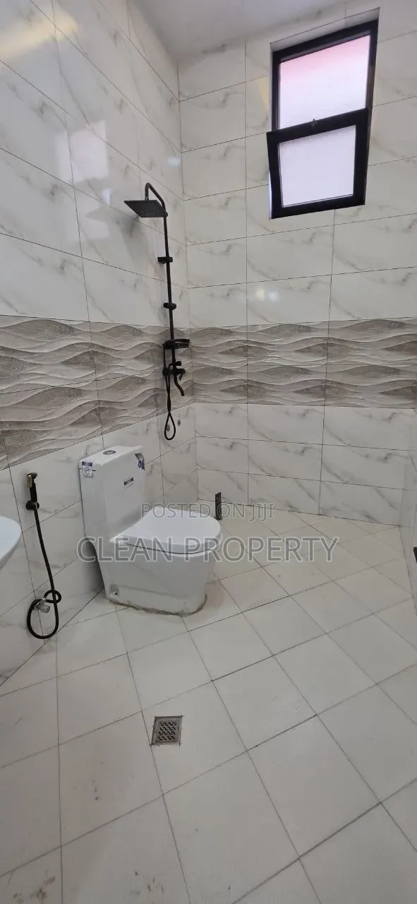 2bdrm Apartment in Clean Properties, Bole for rent