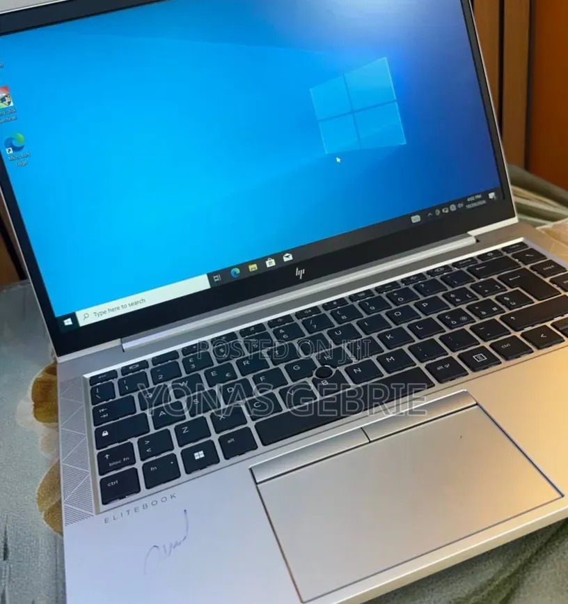 New Laptop HP EliteBook 845 G8 16GB AMD Ryzen 7 SSD 512GB