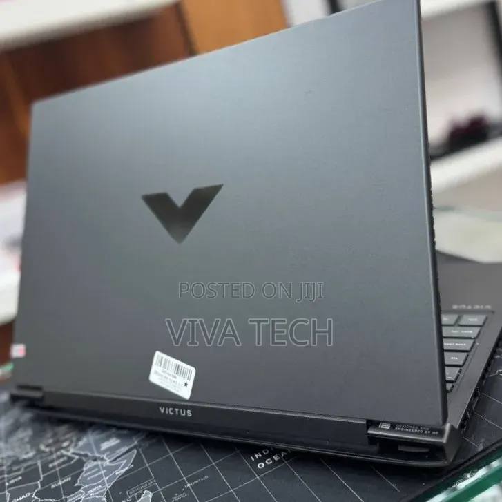 New Laptop HP Victus 16 16GB Intel Core i7 SSD 512GB