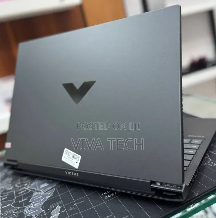 New Laptop HP Victus 16 16GB Intel Core i7 SSD 512GB