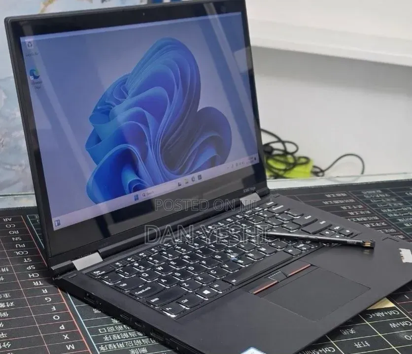New Laptop Lenovo ThinkPad X380 Yoga 16GB Intel Core i5 SSD 256GB