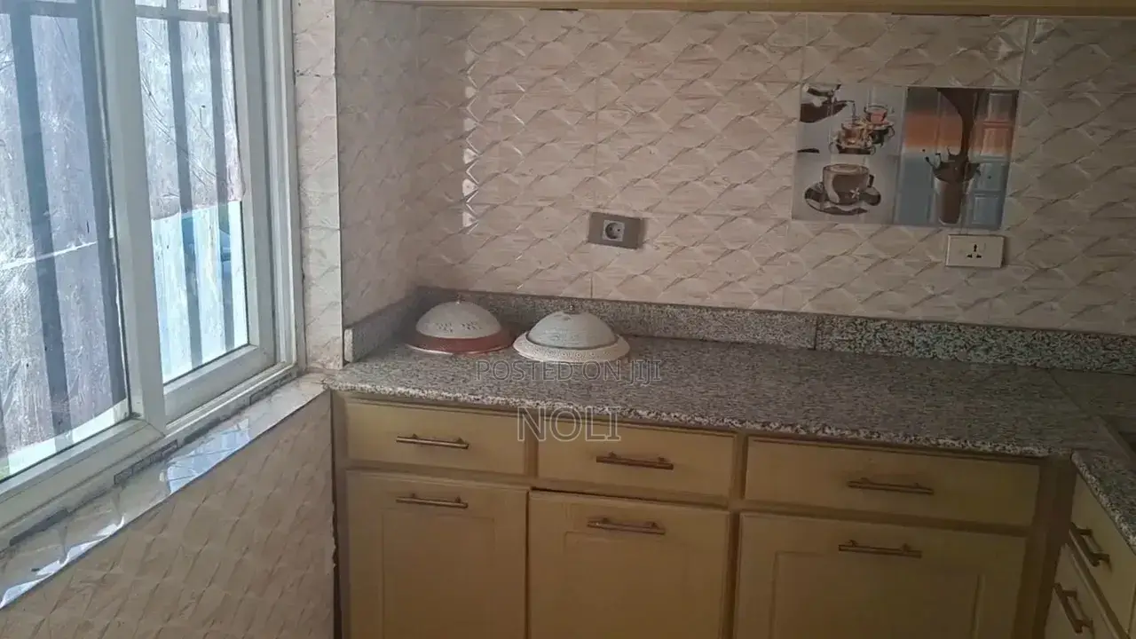 Furnished 2bdrm House in Bole for rent
