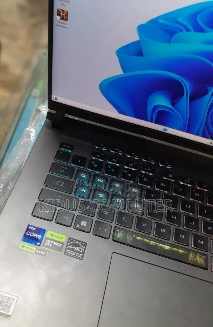 New Laptop Asus ROG Strix G16 G614 32GB Intel Core i9 SSD 1T