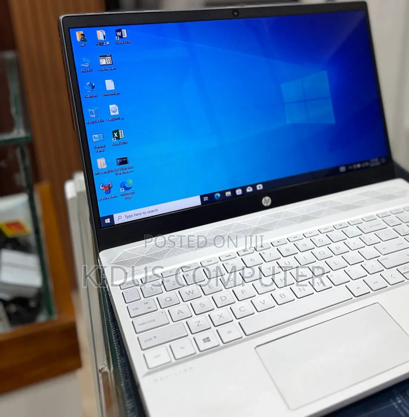 New Laptop HP Pavilion 15 16GB Intel Core i5 SSD 512GB