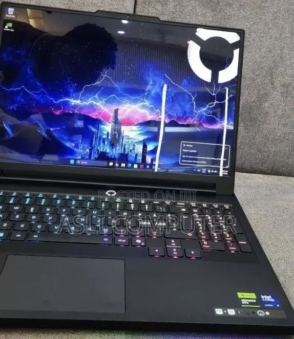 New Laptop Lenovo Legion 5 32GB Intel Core Ultra 9 SSD 2T