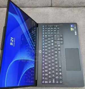 New Laptop Lenovo Legion 5 32GB Intel Core Ultra 9 SSD 2T