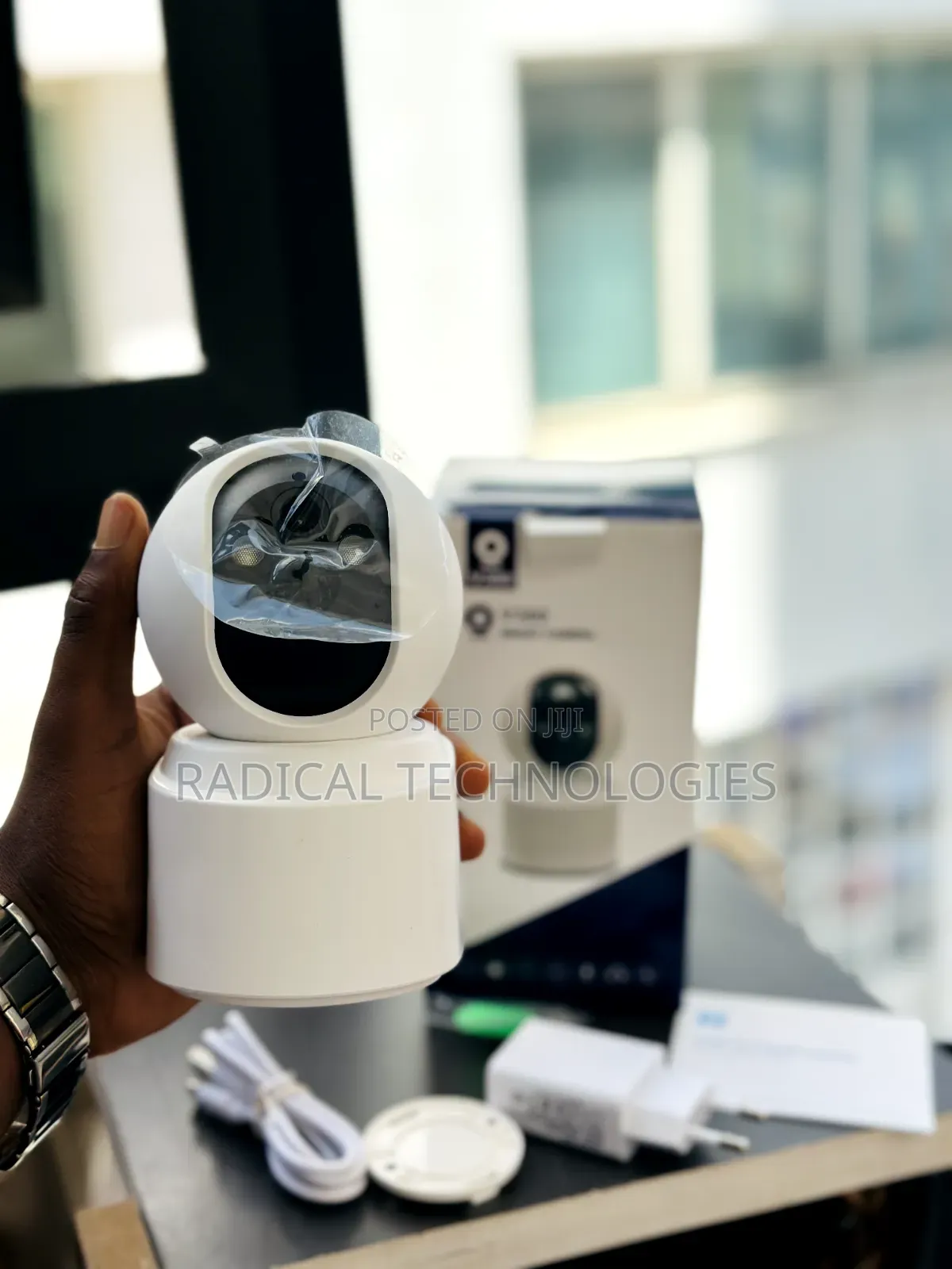 4 G Indoor Smart Security Camers