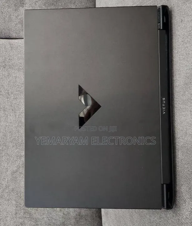 New Laptop HP Victus 16 16GB AMD Ryzen 7 SSD 1T