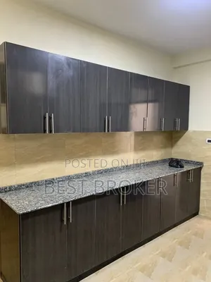 Furnished 5bdrm House in ማህበር ቤቶች, Nifas Silk-Lafto for sale