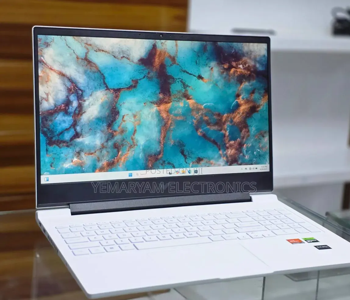 New Laptop HP Victus 16 16GB AMD Ryzen 7 SSD 1T