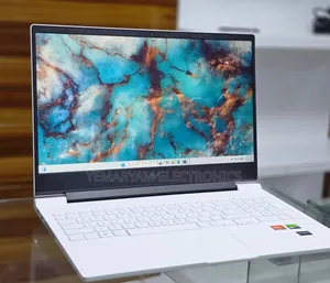 New Laptop HP Victus 16 16GB AMD Ryzen 7 SSD 1T