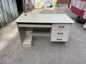 Office Desk With 3Drawers, Lock and Keyboard Tray-Used