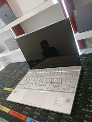 New Laptop HP Envy 14 8GB Intel Core i5 SSD 1T