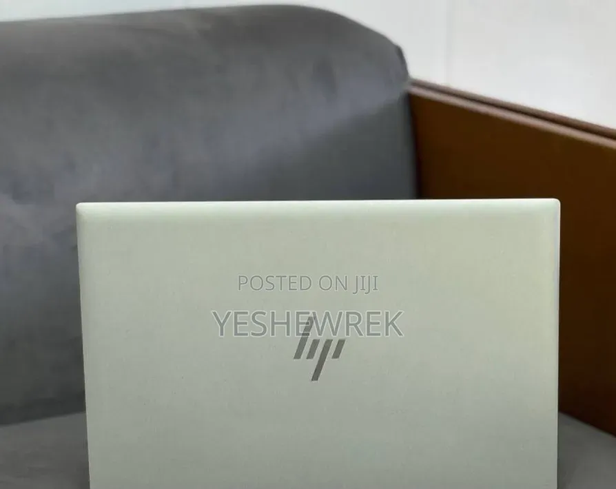 New Laptop HP Pavilion 15 8GB Intel Core i5 SSD 512GB