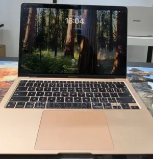 New Laptop Apple MacBook Pro 2020 M1 8GB Apple M1 SSD 256GB