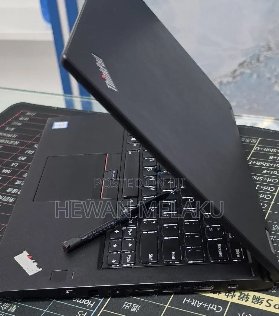 New Laptop Lenovo ThinkPad X380 Yoga 16GB Intel Core i5 SSD 256GB