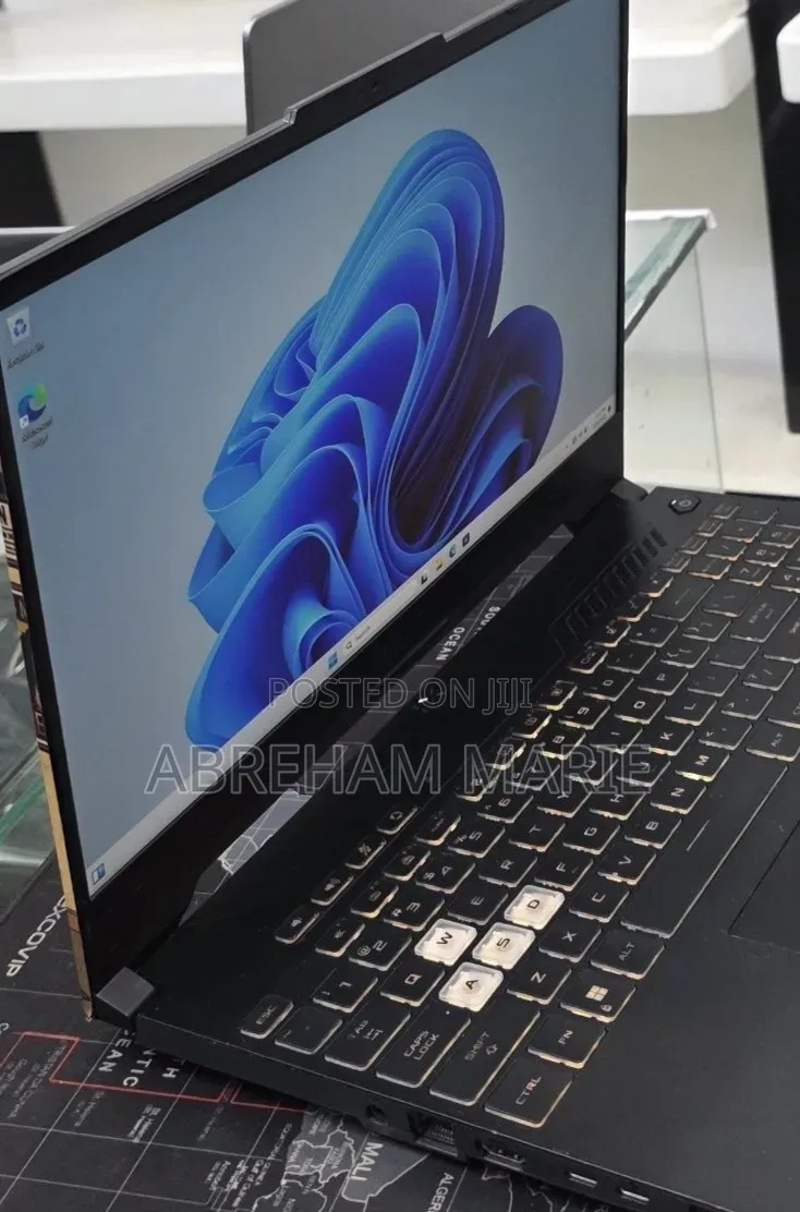 New Laptop Asus TUF Dash F15 16GB Intel Core i7 SSD 512GB