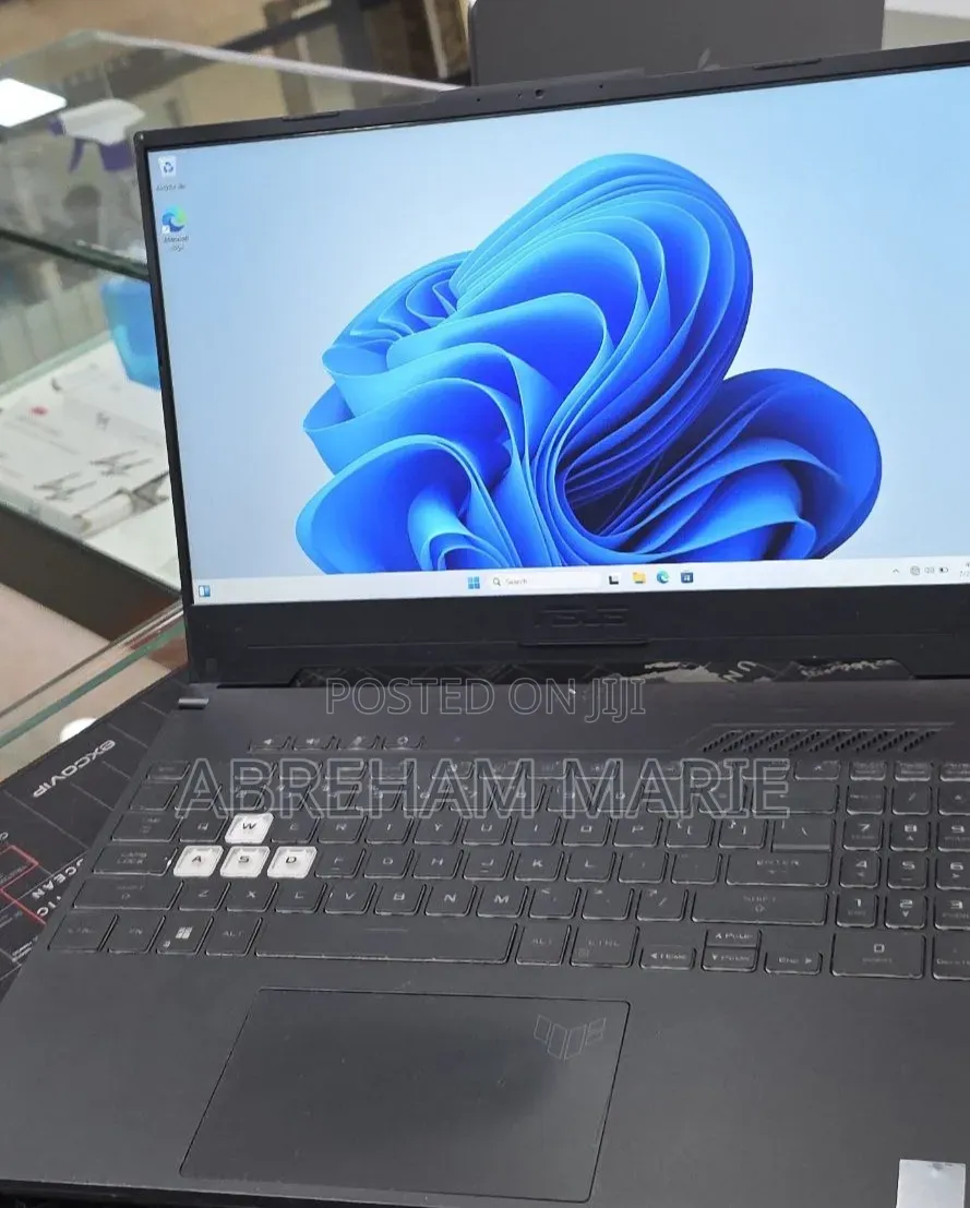 New Laptop Asus TUF Dash F15 16GB Intel Core i7 SSD 512GB