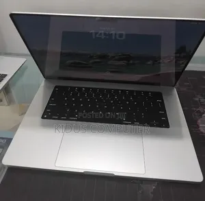 New Laptop Apple MacBook Pro 2021 M1 Max 32GB Apple M1 SSD 1T
