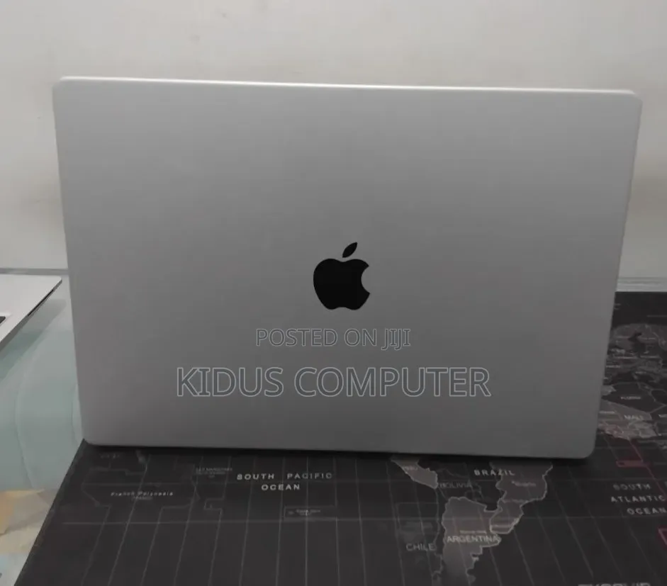 New Laptop Apple MacBook Pro 2021 M1 Max 32GB Apple M1 SSD 1T