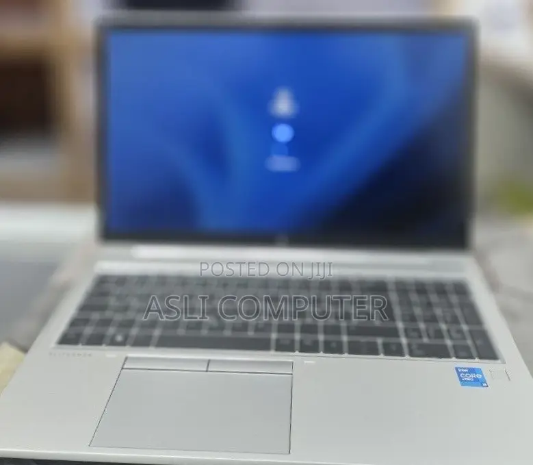 New Laptop HP EliteBook 850 G8 16GB Intel Core i5 SSD 512GB