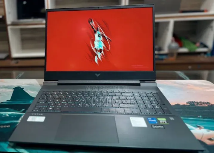 New Laptop HP Victus 15 16GB Intel Core i7 SSD 512GB