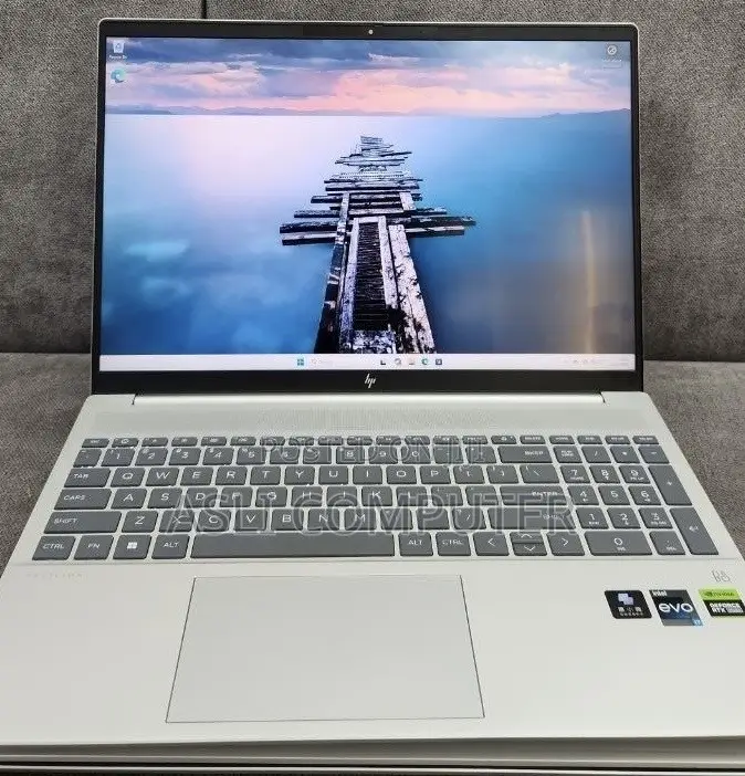 New Laptop HP Pavilion 15 16GB Intel Core i7 SSD 1T