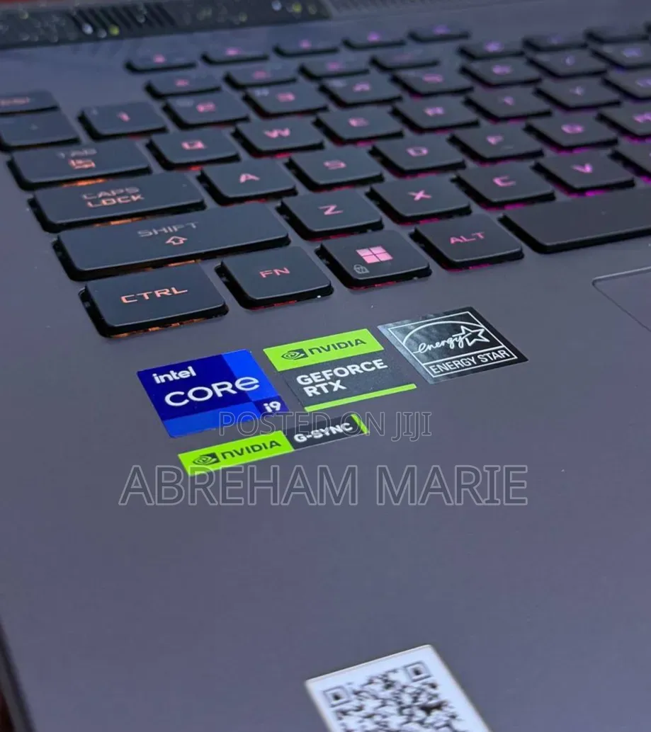 New Laptop Asus ROG Strix G16 16GB Intel Core i9 SSD 1T