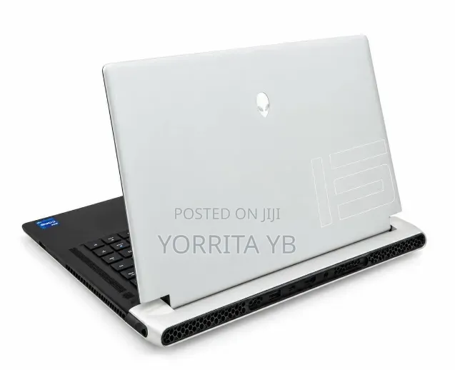New Laptop Dell Alienware Aurora 16 16GB Intel Core i7 SSD 1T