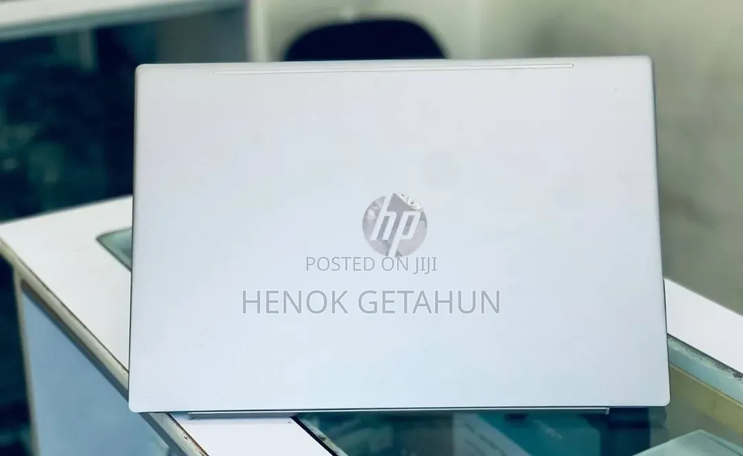 New Laptop HP Pavilion 15 8GB Intel Core i5 HDD 1T