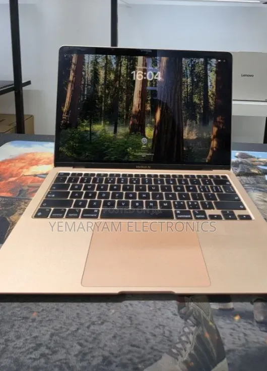 New Laptop Apple MacBook Air 2020 M1 8GB Apple M1 SSD 256GB