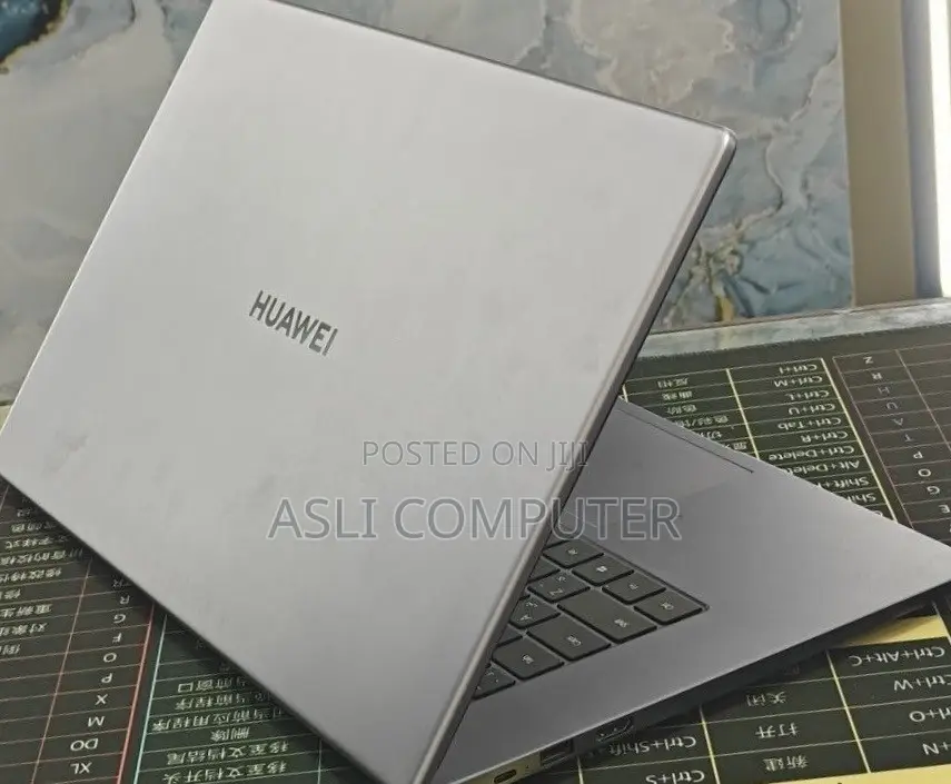 New Laptop Huawei 8GB Intel Core i3 SSD 256GB