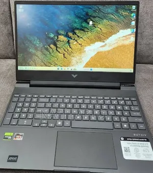 New Laptop HP Victus 15 16GB AMD Ryzen 7 SSD 1T