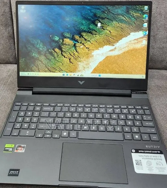New Laptop HP Victus 15 16GB AMD Ryzen 7 SSD 1T