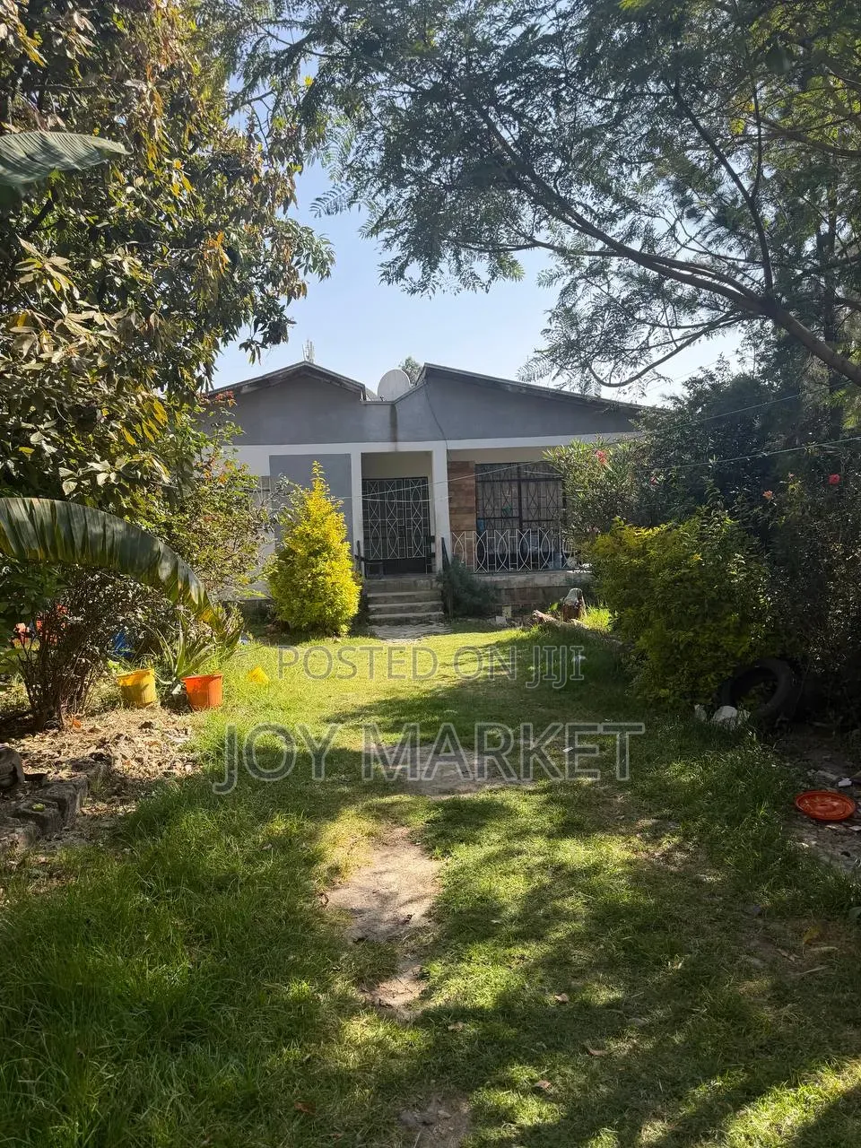 2bdrm House in Yeka for sale