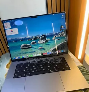 New Laptop Apple MacBook Pro 2019 32GB Apple M1 SSD 512GB