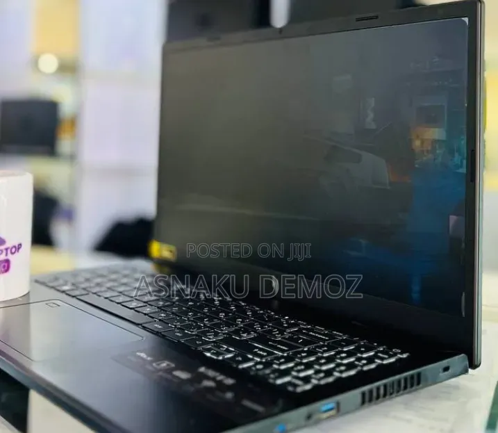 New Laptop Acer Nitro V 15 16GB Intel Core i5 SSD 512GB