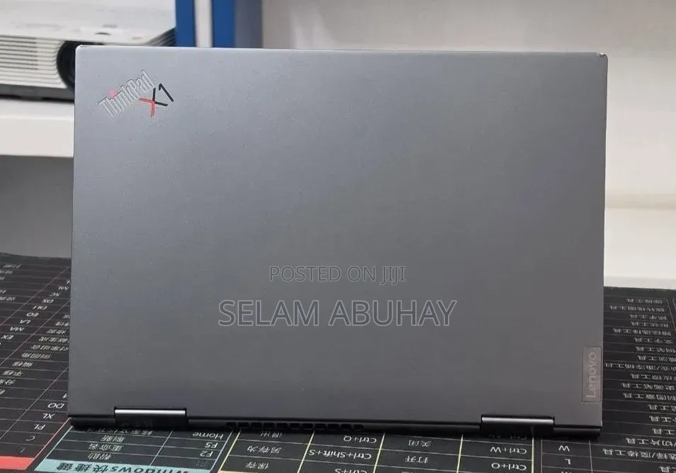 New Laptop Lenovo ThinkPad X1 Yoga 16GB Intel Core i5 SSD 512GB