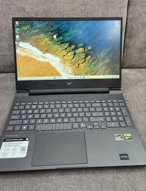 New Laptop HP Victus 15 16GB AMD Ryzen 7 SSD 1T