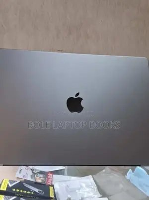 New Laptop Apple MacBook Pro 2021 M1 16GB Apple M1 SSD 1T