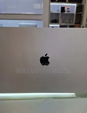 New Laptop Apple MacBook Pro 2021 M1 16GB Apple M1 SSD 1T