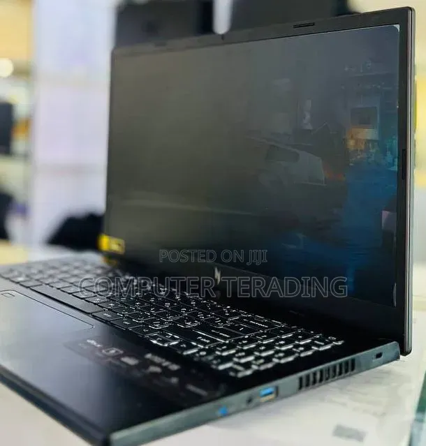 New Laptop Acer Nitro V 15 16GB Intel Core i5 SSD 512GB