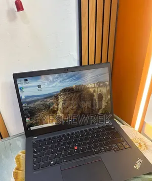 New Laptop Lenovo ThinkPad X1 Carbon 16GB Intel Core i5 SSD 512GB