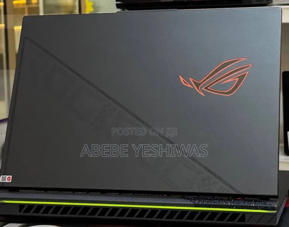 New Laptop Asus ROG Strix G16 16GB Intel Core i9 SSD 1T