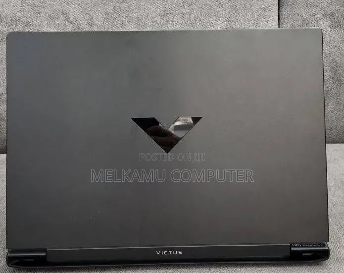 New Laptop HP Victus 16 16GB AMD Ryzen 7 SSD 1T
