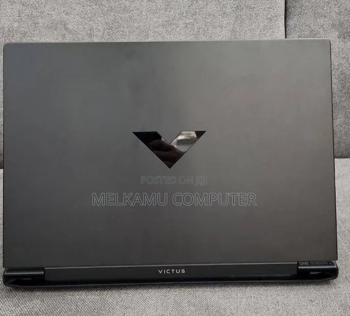 New Laptop HP Victus 16 16GB AMD Ryzen 7 SSD 1T