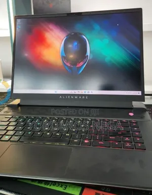 New Laptop Alienware M16 R1 16GB AMD Ryzen 9 SSD 1T