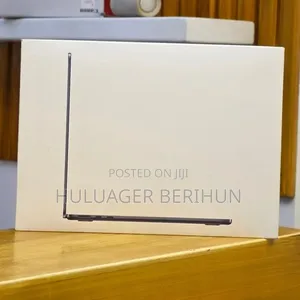 New Laptop Apple MacBook Air 2026 M5 16GB Apple M5 SSD 512GB