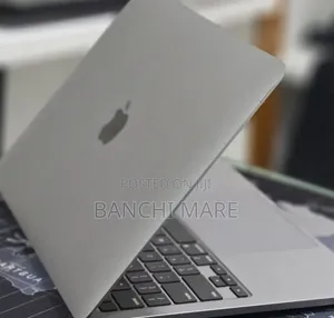 New Laptop Apple MacBook Pro 2020 M1 16GB Apple M1 SSD 512GB