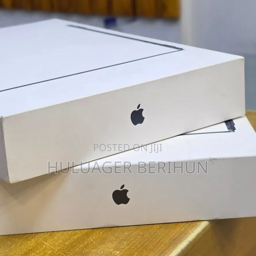 New Laptop Apple MacBook Air 2026 M5 16GB Apple M5 SSD 512GB